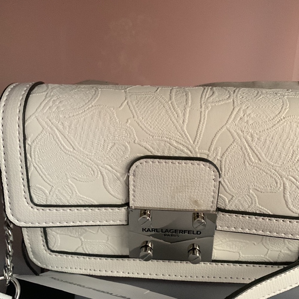 Karl Lagerfield Paris NWT